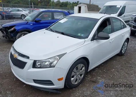 2014 Chevrolet Cruze Ls Auto z USA, uszkodzony, nr VIN 1G1PA5SG8E7476653